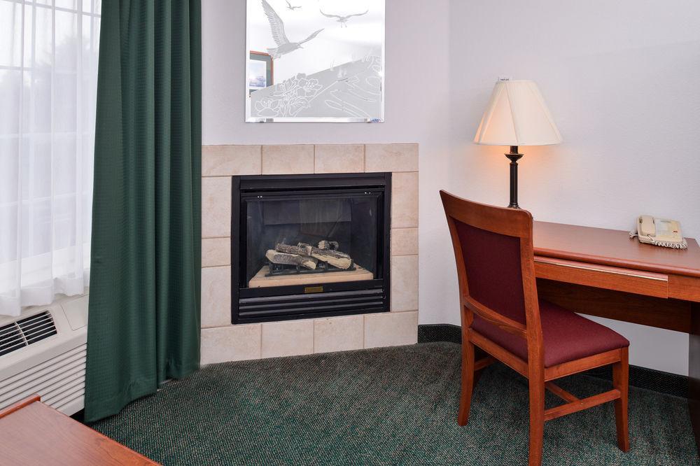 Holiday Inn Express & Suites Lincoln City By Ihg Eksteriør billede