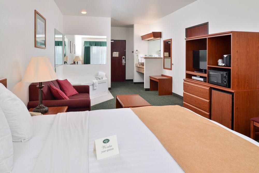 Holiday Inn Express & Suites Lincoln City By Ihg Eksteriør billede