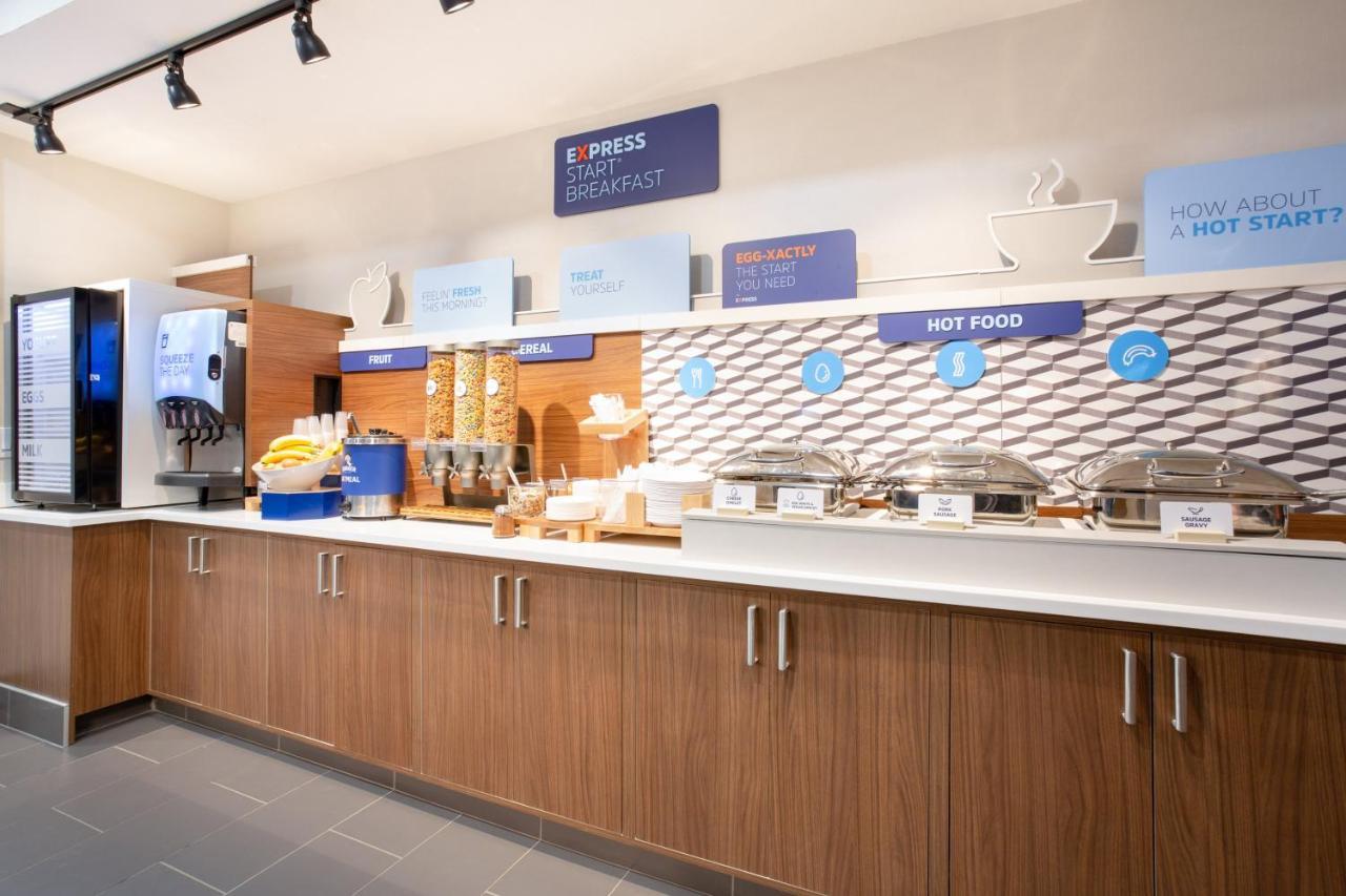 Holiday Inn Express & Suites Lincoln City By Ihg Eksteriør billede