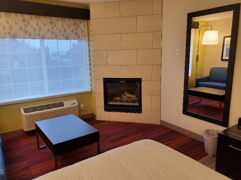 Holiday Inn Express & Suites Lincoln City By Ihg Eksteriør billede